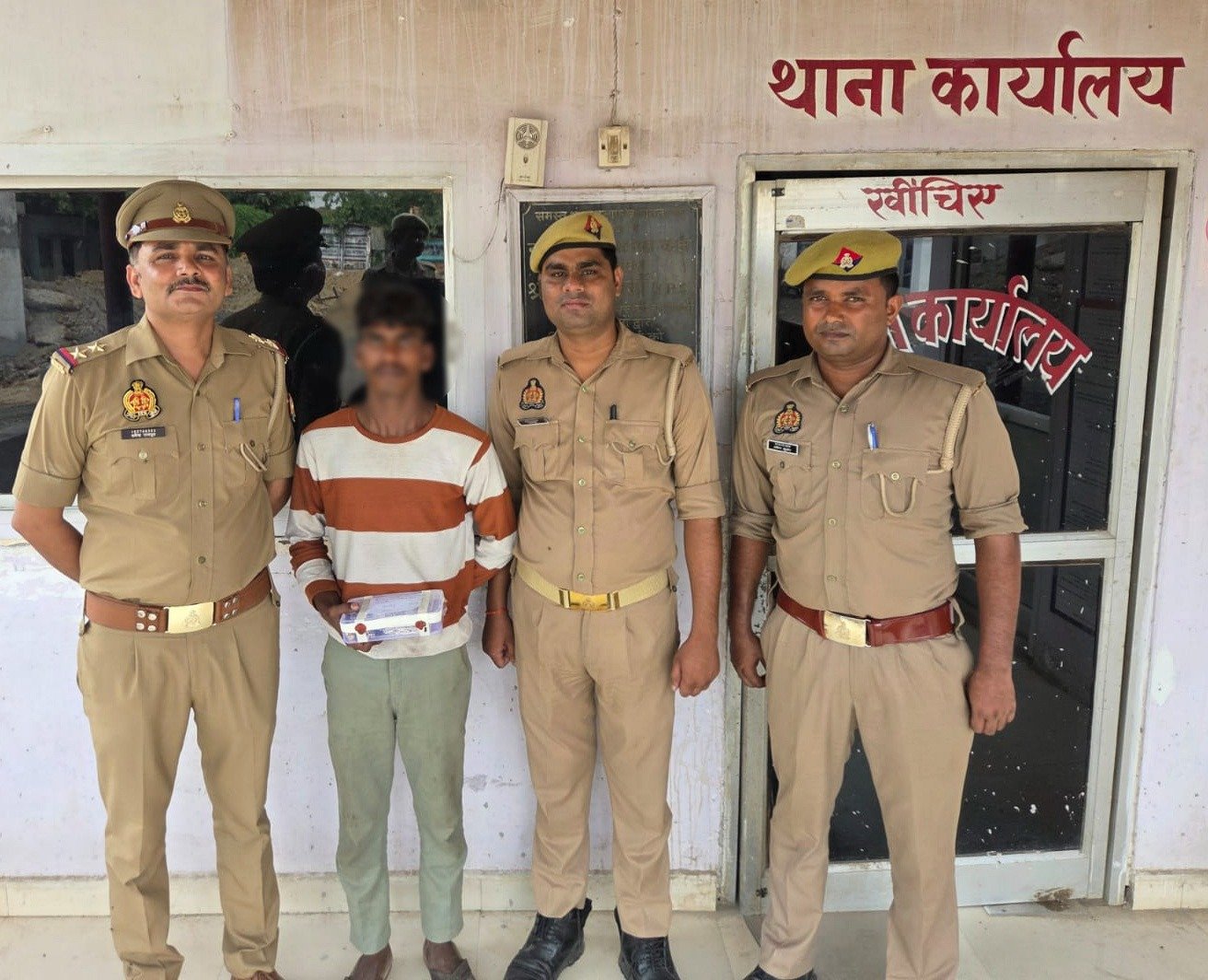 वाराणसी: रोहनियां पुलिस ने 5 घंटे में चोरी का खुलासा, आरोपी गिरफ्तार, चोरी के गहने बरामद